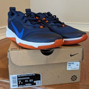 Navy and orange Nike Omni Multi Court, youth 7. NIB